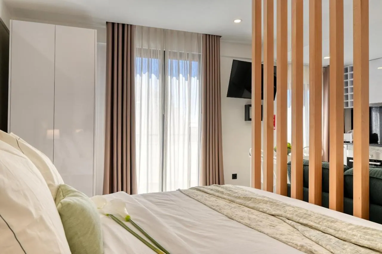Beco Santa Emilia 4Q, A Home In Madeira Funchal  Apartment