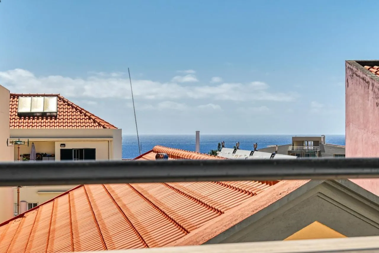 Beco Santa Emilia 4Q, A Home In Madeira Funchal  Apartment Funchal (Madeira)